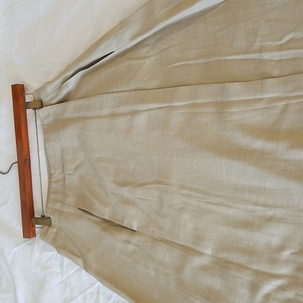 Nordstrom fully lined, linen skirt with pockets size 10 EUC